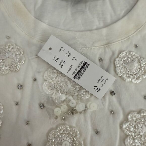 J.Crew Cropped T-shirt with crochet floral appliqués NWT Size S - Picture 8 of 10
